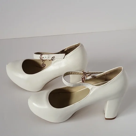 Mary Jane Stilettos - Picture 9 of 15